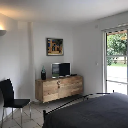 Avec Piscine Chauffee - 6 Pers. - Fr-1-878-49 *